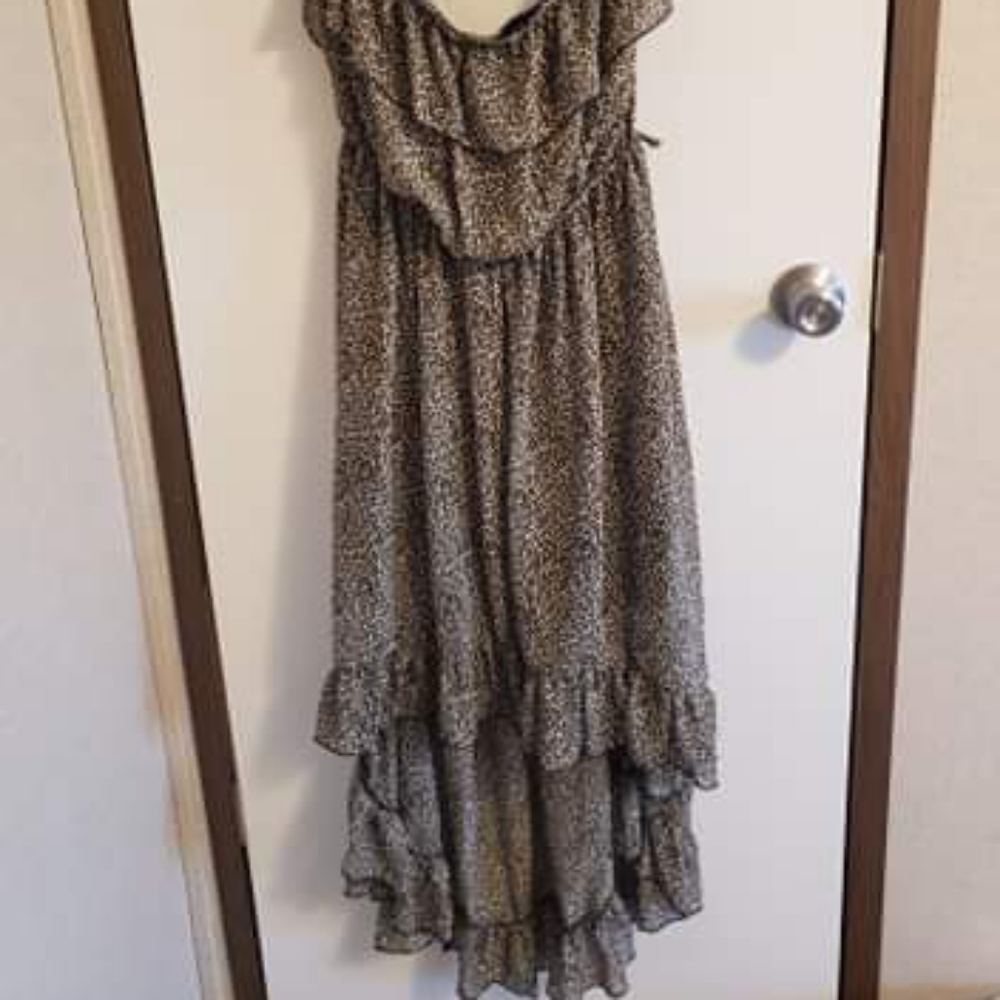 Strapless cheetah print dress